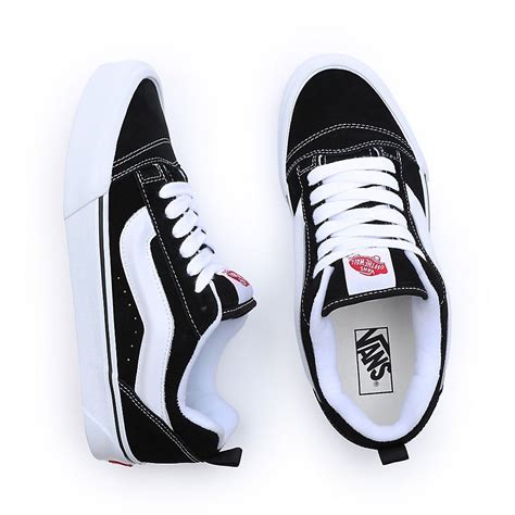 vans knu skool sneakers.